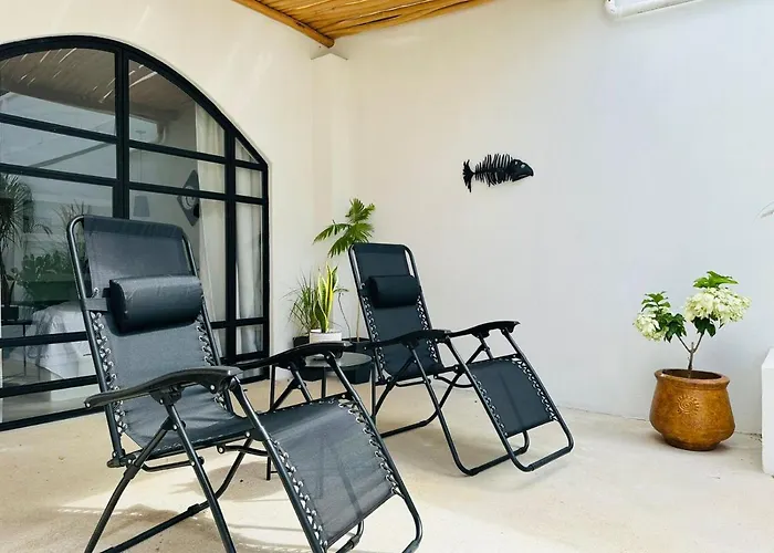 Guapas Villa