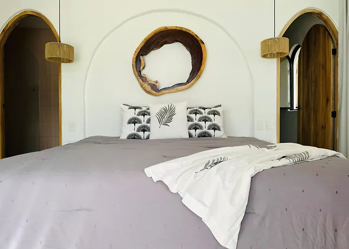 Guapas Villa