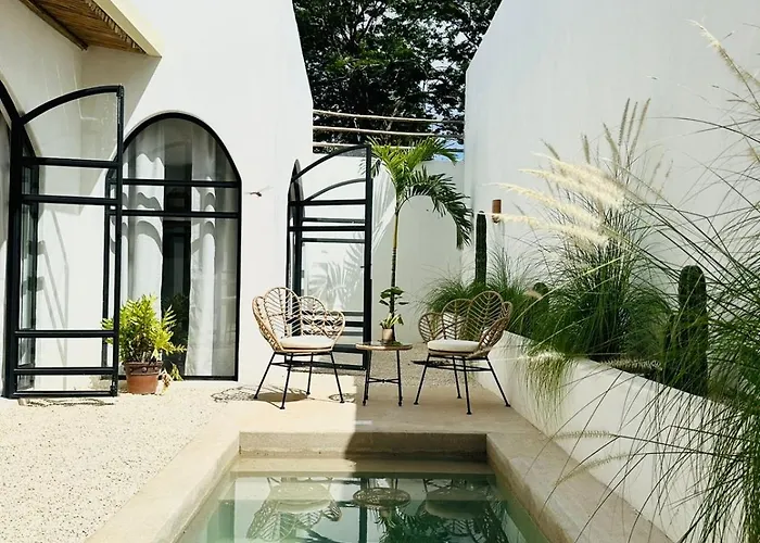 Guapas Villa